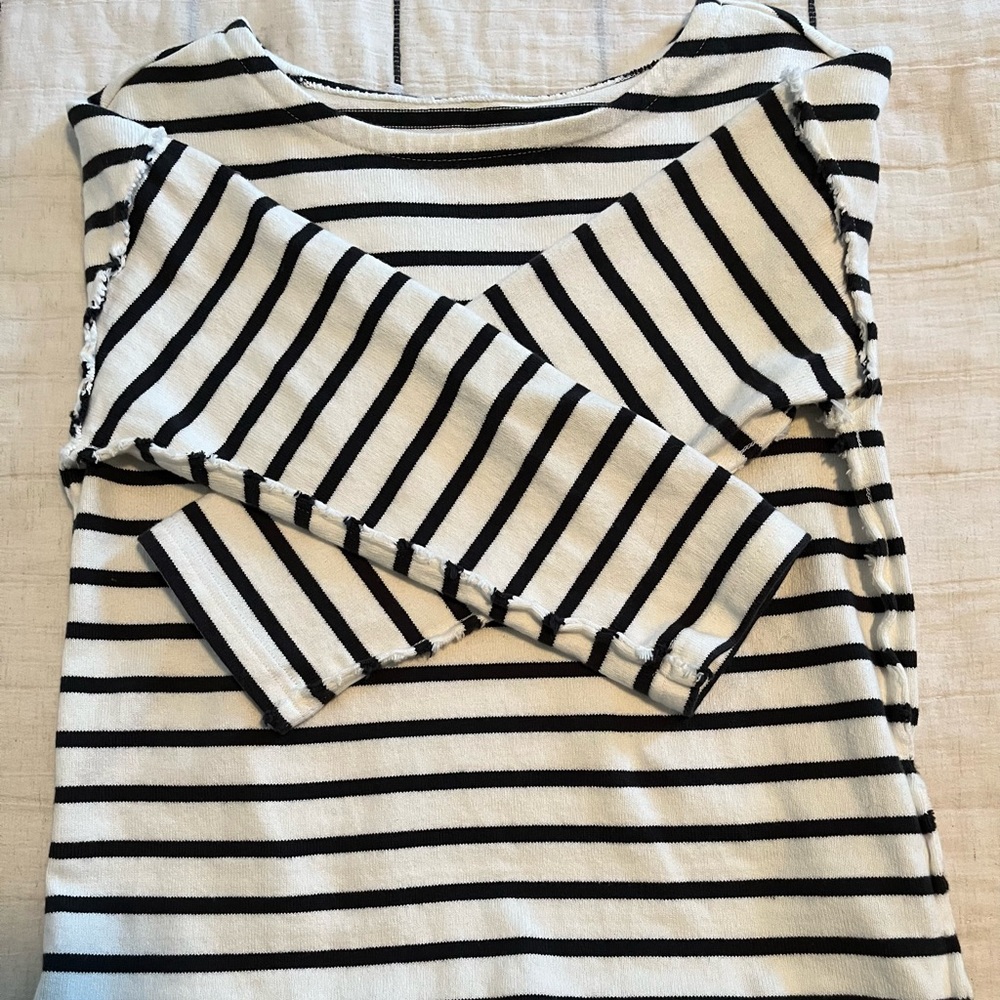 Madewell 3/4 sleeve black and white striped top.